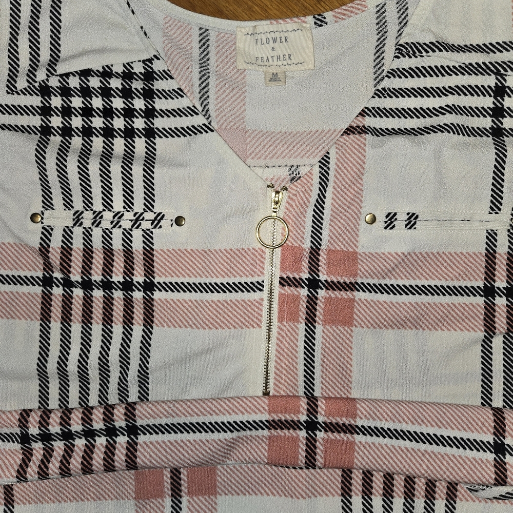 Flower Feather Plaid Zipper Blouse -‎ Pink and Black